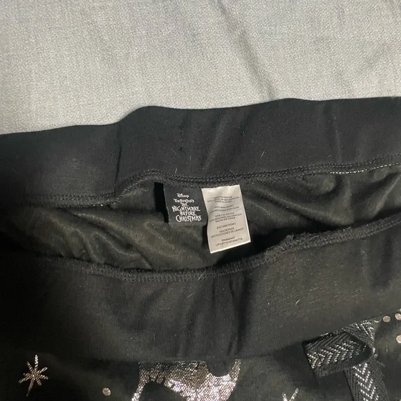 Nightmare Before Christmas Black Silver Metallic Joggers Drawstring - Picture 3 of 3